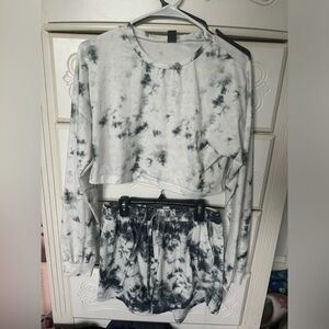 Tie Dye MEDIUM lounge set NEVER WORN